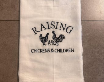 Cría de pollos y niños toalla de cocina