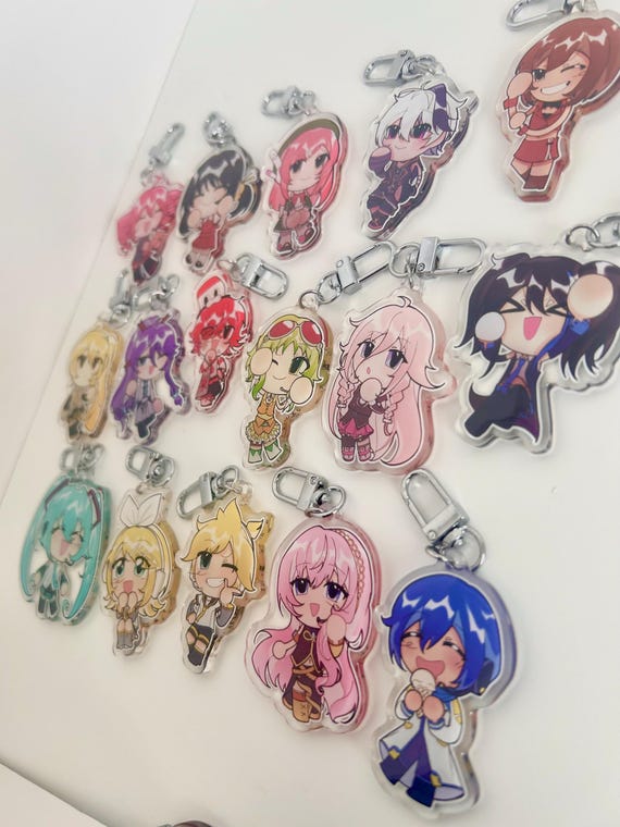 VOCALOID　グッズ Vocal Synth (vocaloid/utauloid) Keychains/charms - Etsy