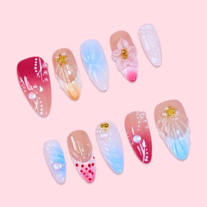 3D Mermaid Fantasy Drücken Sie auf die Nägel, Perlenschalennägel mit Ombre-Verlauf, Sternanhänger und glänzendes Finish, handgefertigtes langes Nagelset