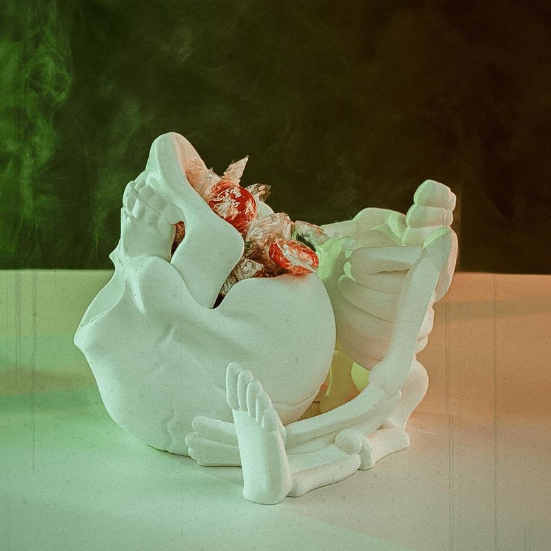 Craniyum candy dish