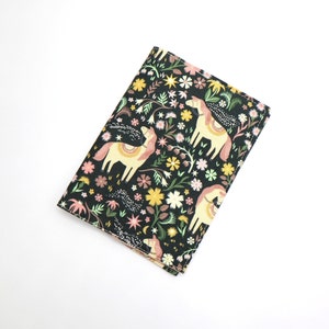 Pochette a Passeport - Amateur de chat - Etui a passport -  Protege passeport - housse fait de tissu motif chats noir - fete des meres