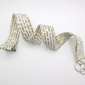 Text Schlüsselband mit französische Literatur - Balzac - optional als Abreisszeichen - Baumwollstoff, Motiv - ID Badge Halter - Schlüsselanhänger