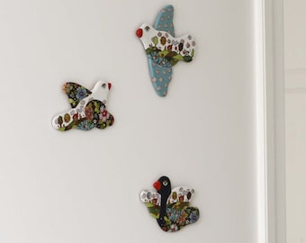 Ceramic wall bird, ooak ceramic wall hanging, handcarved family of birds (made to order)
