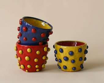 Bumpy piala cups, OOAK hancsculpted handcarved tumbler cups, ceramic cups for tea or espresso