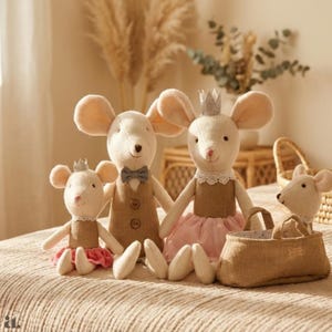 Muñecos de peluche de la familia de ratones estilo boho • Set de decoración para habitación infantil • Peluche de la princesa ratoncita • Regalo de peluche para bebé niña • Estilo Waldorf