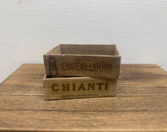 Dollshouse miniature crates, Miniature shop crate, wooden box 1:12th one inch scale, miniature vintage  crate, Dollshouse wine