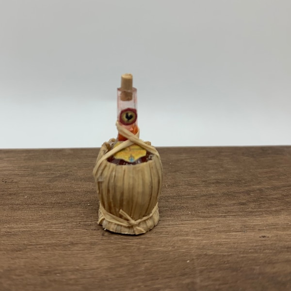 Casa delle bambole miniatura fiasco, miniature bottiglia, miniatura vino, scala 1:12