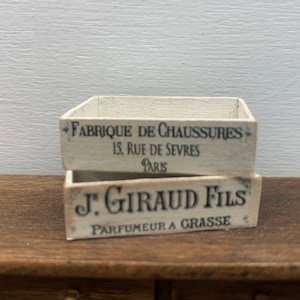 Dollshouse miniature crates, Miniature shop crate, wooden box 1:12th one inch scale, miniature vintage  crate, Dollshouse shabby crates