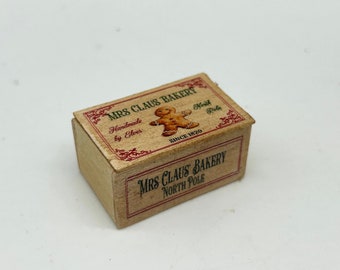 Dollshouse miniature Christmas crate, 1:12 scale