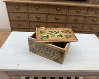 Dollshouse miniature crate, 1:12 scale miniature wooden box