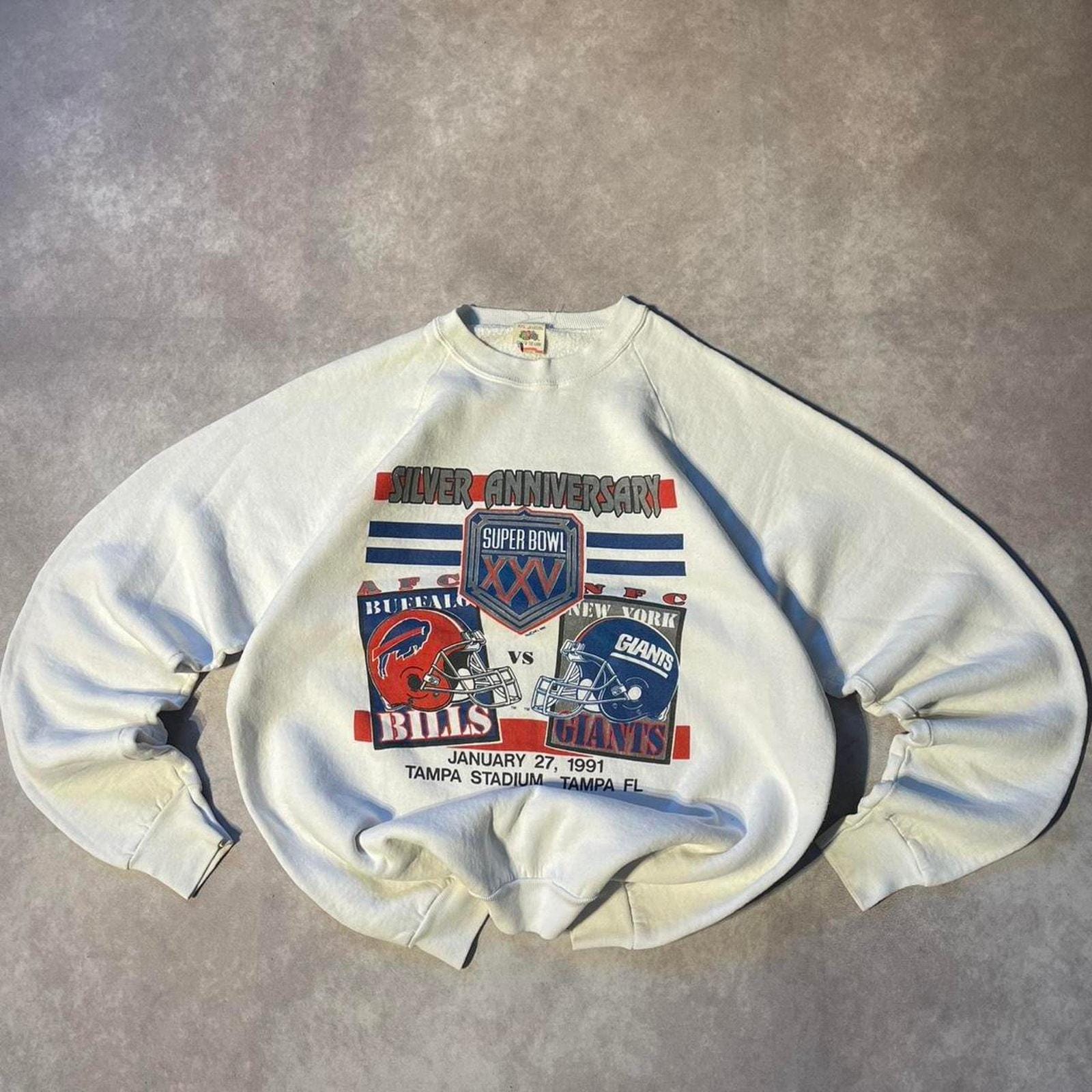 Vintage Super Bowl Buffalo Bills Vs New York Giants Graphic NFL Crewneck
