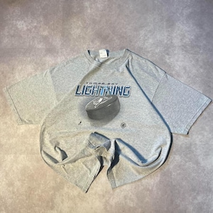 Vintage Tampa Bay Lightning Graphic Hockey NHL Tee Shirt