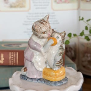 Beatrix Potter Tabitha Twitchit Miss Moppet Cat Figurine 1976 Beswick England