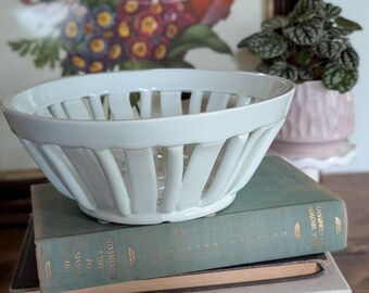 Primo'gi Italian Vintage Ceramic Fruit or Bread Basket