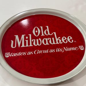 Vintage 1973 Old Milwaukee Beer 10-3/4" Tin Metal Bar Serving Tray, Schlitz Man Cave Beer Decor