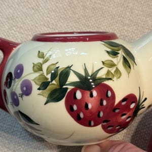 Oneida Tekanna ”Strawberry Plaid” Mini Tekanna med Lock