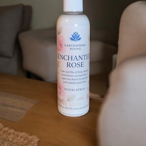 Enchanted Rose Linen & Room Spray – Rose Petals, Vanilla Orchid, Geranium,  Love Spell | 100% Essential Oil Natural Mist | 4oz Romance,Spray