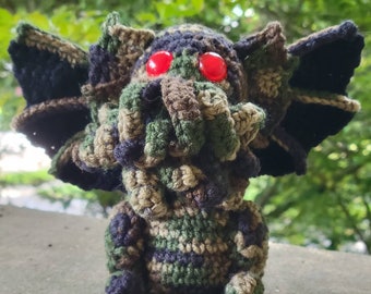 Crochet Mini Cthulu, Destroyer of (Tiny) Worlds (Made to Order)
