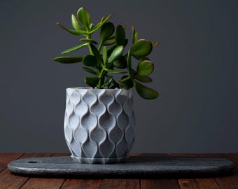 3D Printed Geometric Planter: Eco-Friendly PLA, Modern Sculpture