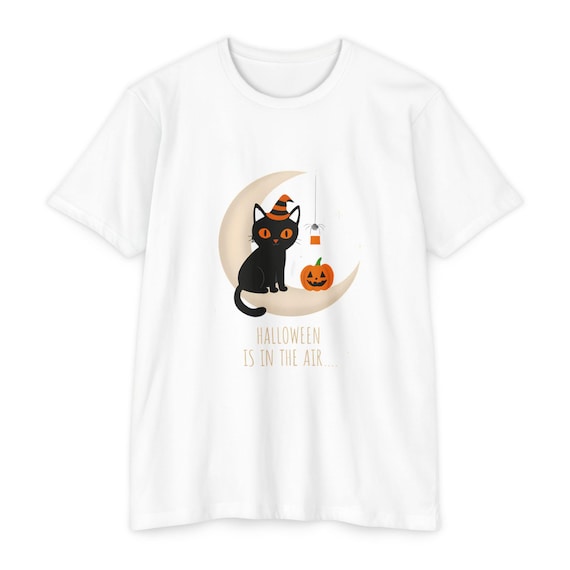 Halloween Cat T-Shirt: Spooky Season Graphic Tee for Cat Lovers