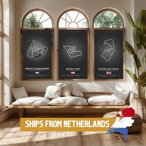 Poster Formel 1 2025 Spuren (SCHWARZ), 24 Spuren Verfügbar | Geschenkidee, F1 Wandkunst, F1 Poster | F1 Geschenk, Geburtstagsgeschenk für Sie und Ihn