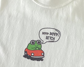 Embroidered Frog Crewneck T-Shirt: Cottagecore Whimsical Gift