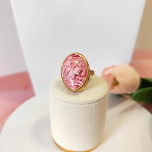 gioielli italiani, anello in ceramica di Caltagirone, anello regolabile, anello siciliano, anello con cammeo in ceramica, anello vistoso