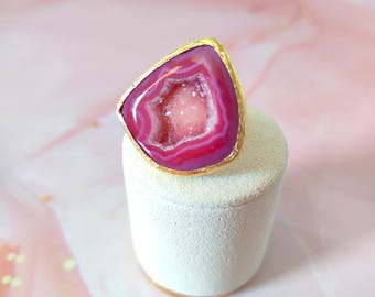 maxi ring, ring met druse, messing ring, verstelbare ring, Italiaanse sieraden, damescadeau, ring met gesneden agaat, ring