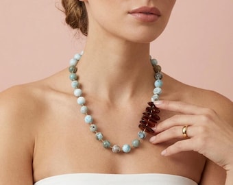 collar de escote, collar de larimar, collar de larimar y ámbar natural, joyería italiana, ámbar natural, piedra delfín, regalo