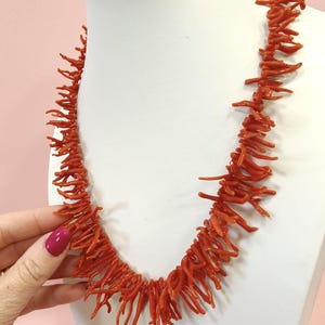women's necklace, natural coral necklace, décolleté necklace, women's gift, real coral necklace, summer necklace, eye-catching necklace, jewels image 3