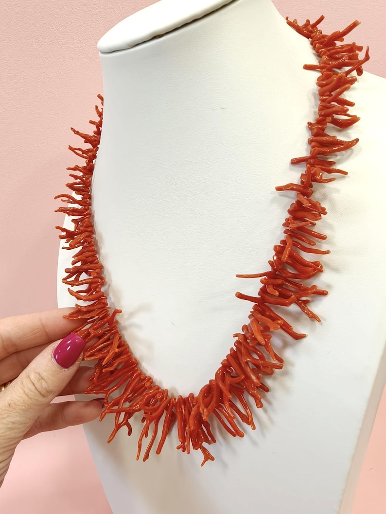 women's necklace, natural coral necklace, décolleté necklace, women's gift, real coral necklace, summer necklace, eye-catching necklace, jewels image 3