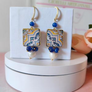 pendant earrings, Sicilian earrings, Sicilian majolica earrings, pearl earrings, ceramic earrings, Sicilian jewelry