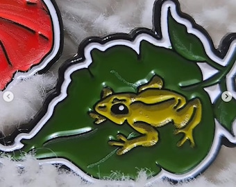 alfinete de esmalte - coqui em folha