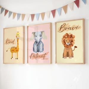 Neutral Safari Animal Prints – Lion, Elephant & Giraffe – Gender‑Neutral Nursery Set – Printable Wall Art for Baby Room