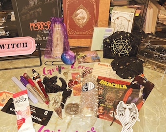 25 Capsule Witchy/Horror Mystery Bookish bundles