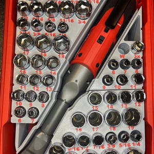 Insert de rangement pour clé à cliquet M12 3/8" et 56 pièces (MERSH)