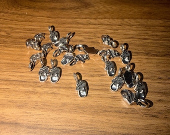 Tongue bracelet & small necklace charm accessory