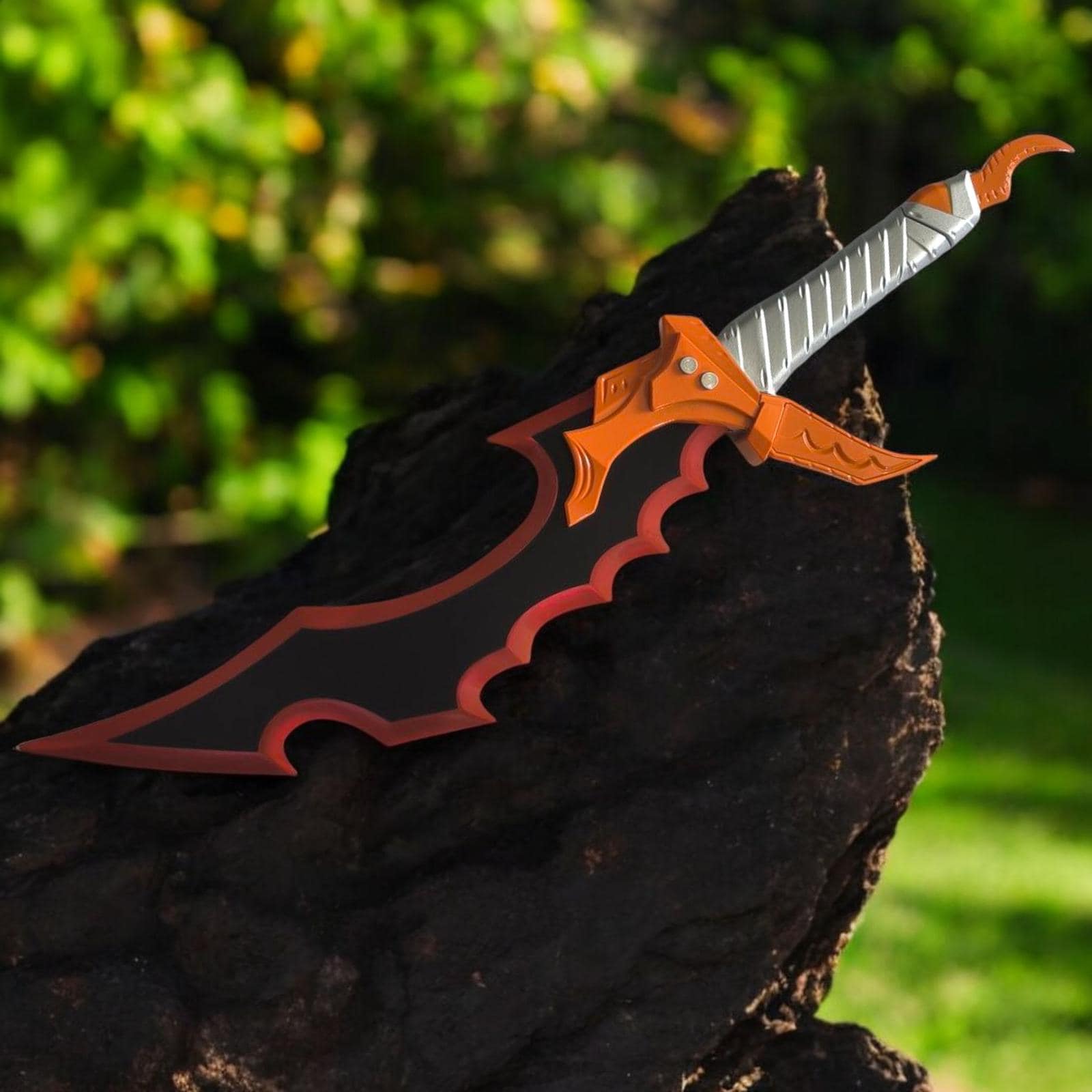 Kasaka's Venom Fang Dagger & Knight Killer Dagger | Life-size