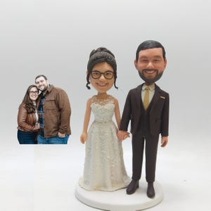 Personalisierte Hochzeitstorte / Brautpaar nach Foto – Tortenstecker personalisierbar – als Tortendeko oder zum Jubiläum