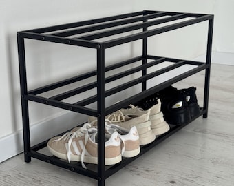3-laags metalen schoenenrek: moderne industriële halorganizer