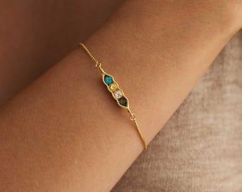 Peas in a Pod Birthstone Bracelet, Dainty Bracelet, Mom Gift, Graduation Gift, Grandma Bracelet, Mothers Day Gift, Birthday Gift for Her