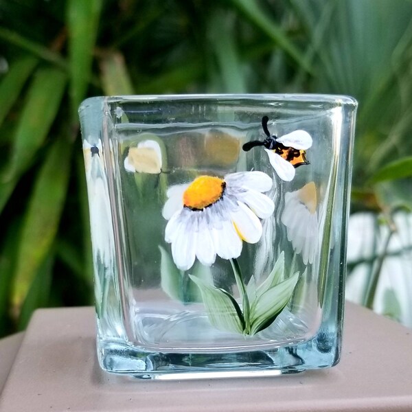 Sweetener packet holders or tealight candle holders. Hand painted. Sugar. Daisies.