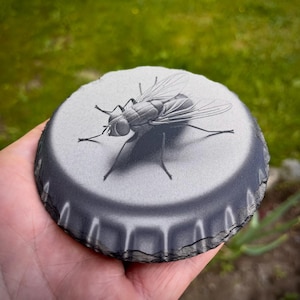 3D Fliege auf Kronkorken Laser bereit Gravur Design - kontrastreiche PNG (digitaler Download)