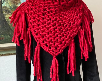 Bulky Triangle Scarf Knitting Pattern