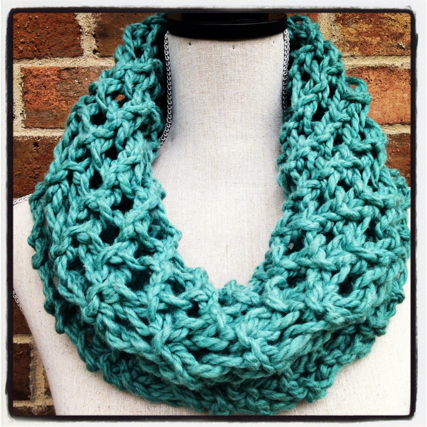 Lacy Chunky Cowl Knitting Pattern - Etsy