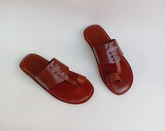 Men's Moroccan Leather Summer Sandals – Elegant Handmade Flat Flip-Flops