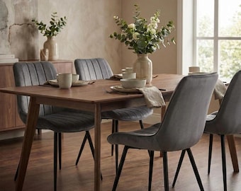 Set di 4 sedie da pranzo in velluto | Pronte per la spedizione immediata | Gambe in metallo nero | Pronte per la spedizione | Sedie imbottite | Comode | Alta qualità | Nuove