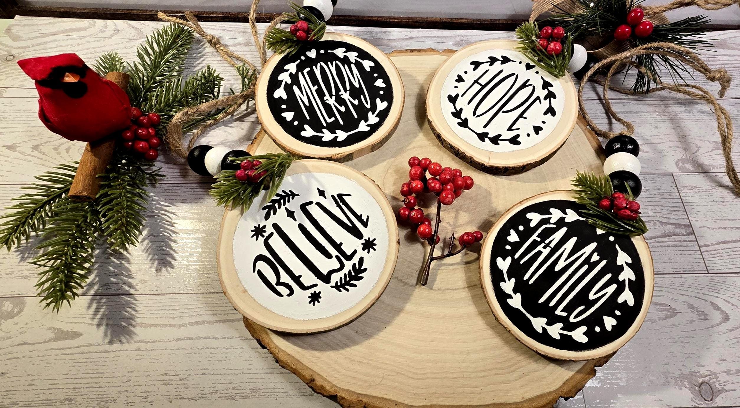 Wood Slice Christmas Ornament, Hand Painted-Christmas Tree Ornaments, Words will be Family, Merry, Believe, Hope - Thumbnail 2