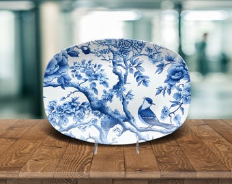 ヴィンテージの八角形の青と白のシノワズリ皿（鳥が描かれている