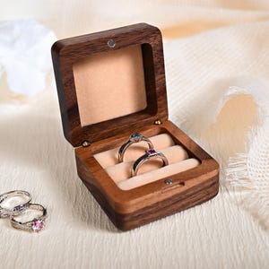 Personalized Engraved Wooden Ring Box, Proposal Engagement Ring Box with Names, Wedding Ring Bearer, Anniversary Gift, Storage for 2 Rings